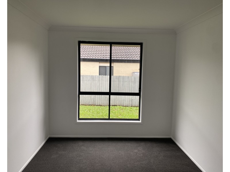 4 Golden Ash Close, Worrigee NSW 2540