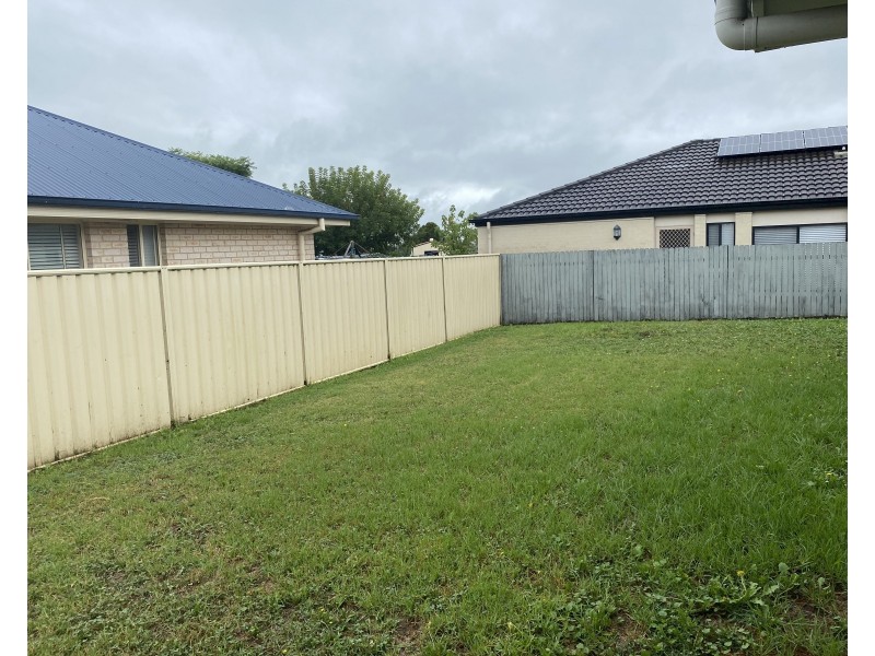 4 Golden Ash Close, Worrigee NSW 2540