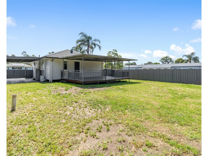22 McKay Street, Nowra NSW 2541