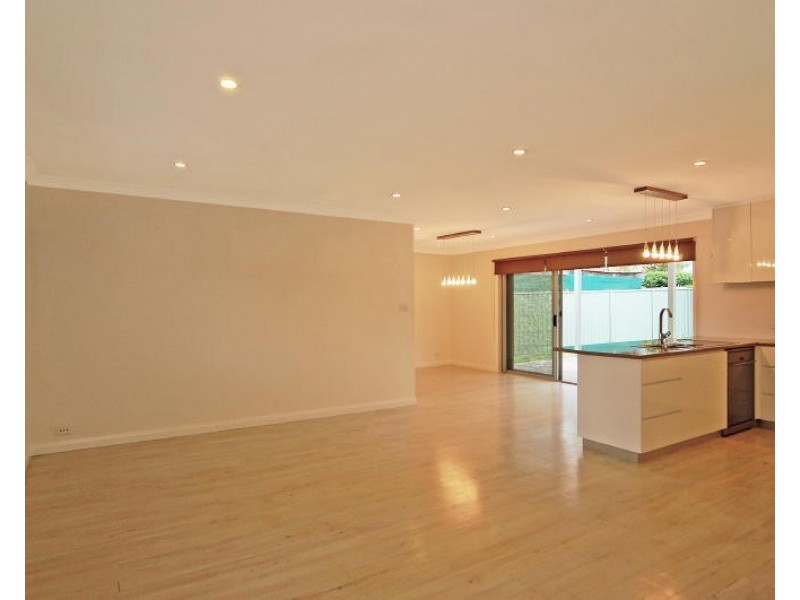 6 Farrar Drive, North Nowra NSW 2541