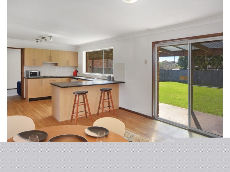 18 Caroola Parade, North Nowra NSW 2541