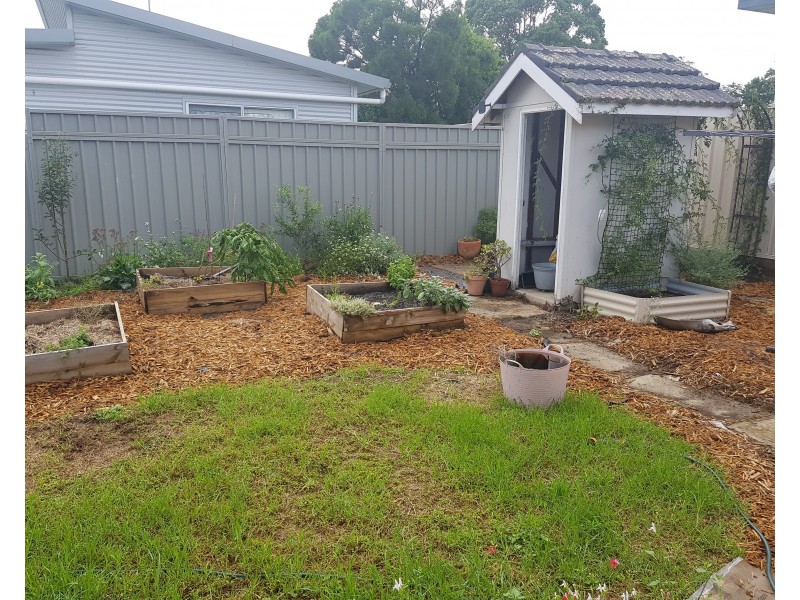 8 McDonald Avenue, Nowra NSW 2541