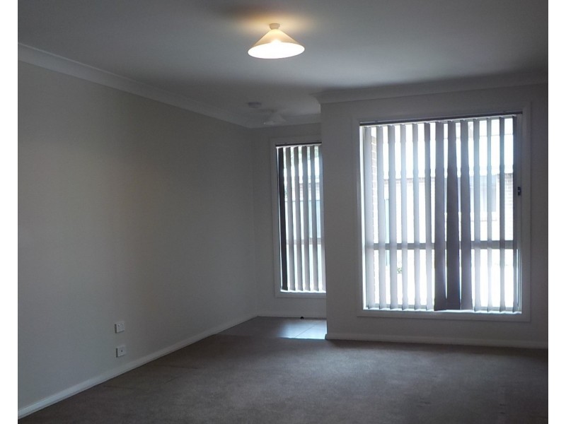 7/11 Hawthorne Avenue, Nowra NSW 2541