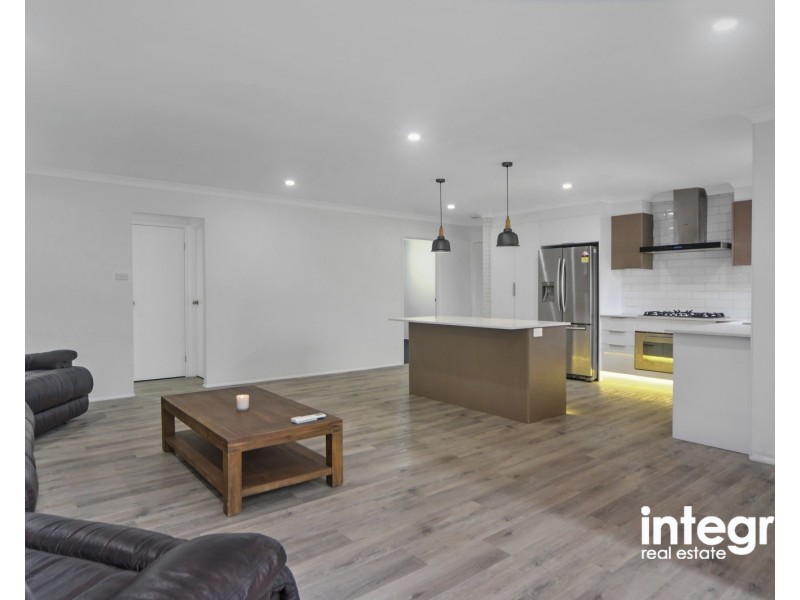 55 Burradoo Crescent, Nowra NSW 2541