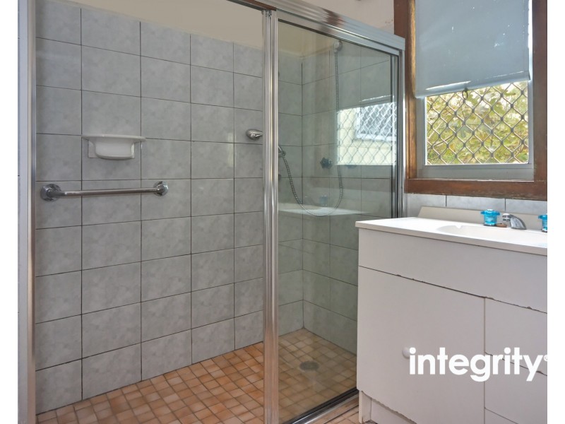 11 Huxley Street, Nowra NSW 2541