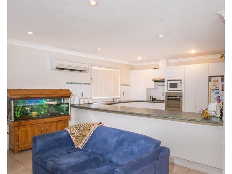 4 Copper Leaf Place, Worrigee NSW 2540