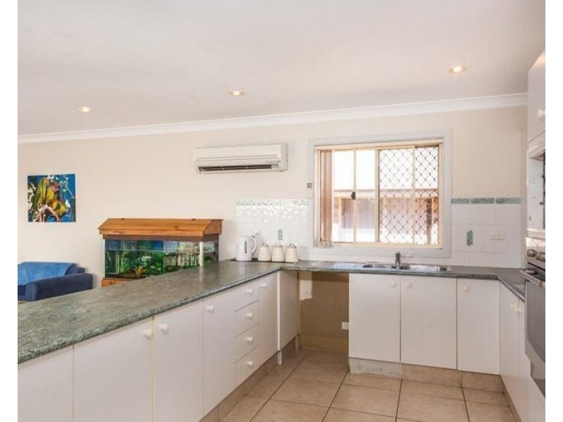 4 Copper Leaf Place, Worrigee NSW 2540