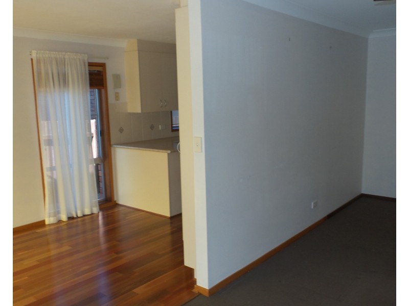 3 Ambassador Avenue, North Nowra NSW 2541