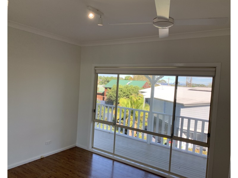1 Berrellan Street, Greenwell Point NSW 2540