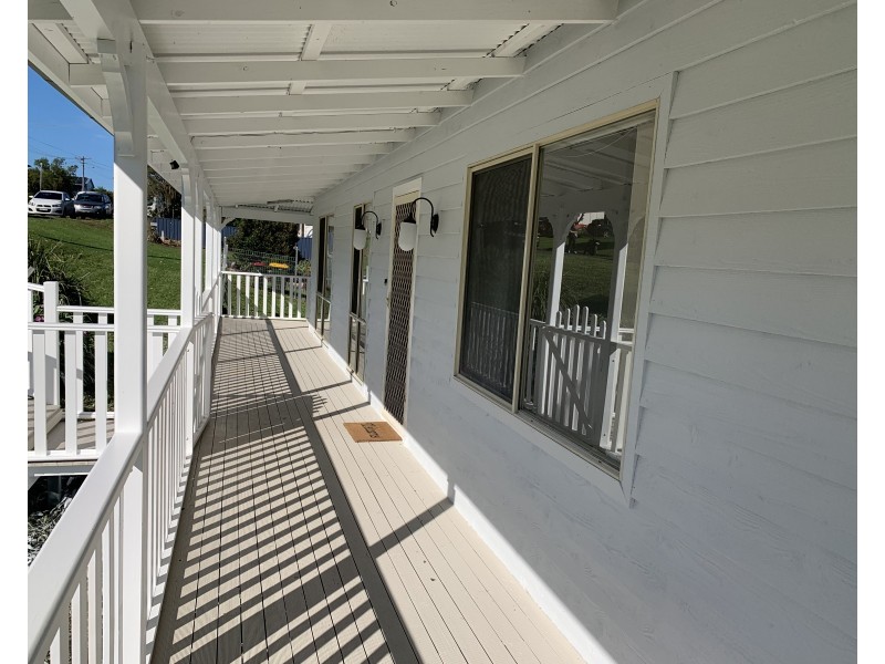 1 Berrellan Street, Greenwell Point NSW 2540