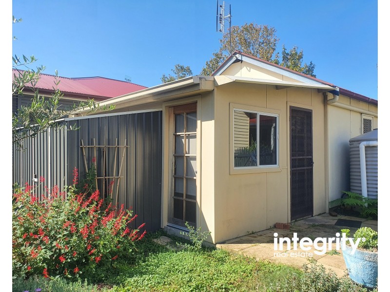 5B Leatham Avenue, Nowra NSW 2541