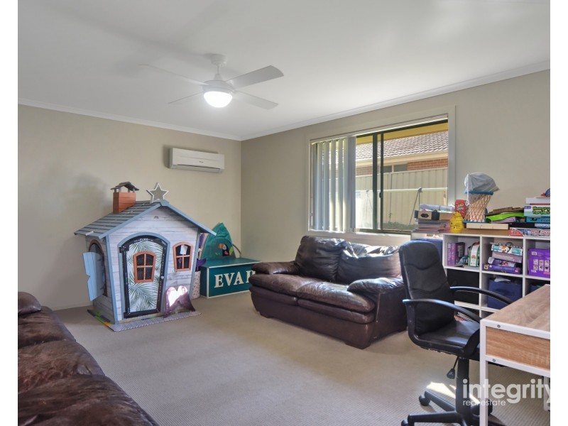 5 Doreen Court, West Nowra NSW 2541