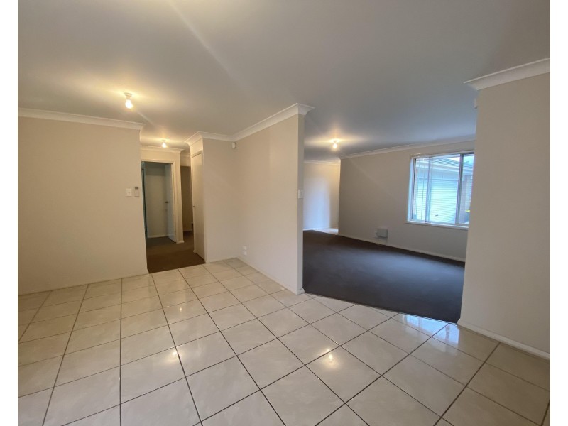 2/123A Meroo Road, Bomaderry NSW 2541