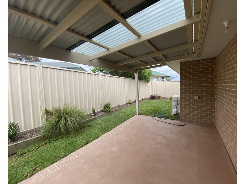 2/123A Meroo Road, Bomaderry NSW 2541