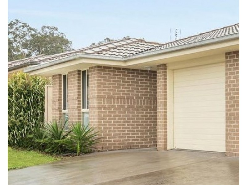 7 Flannelflower Avenue, West Nowra NSW 2541