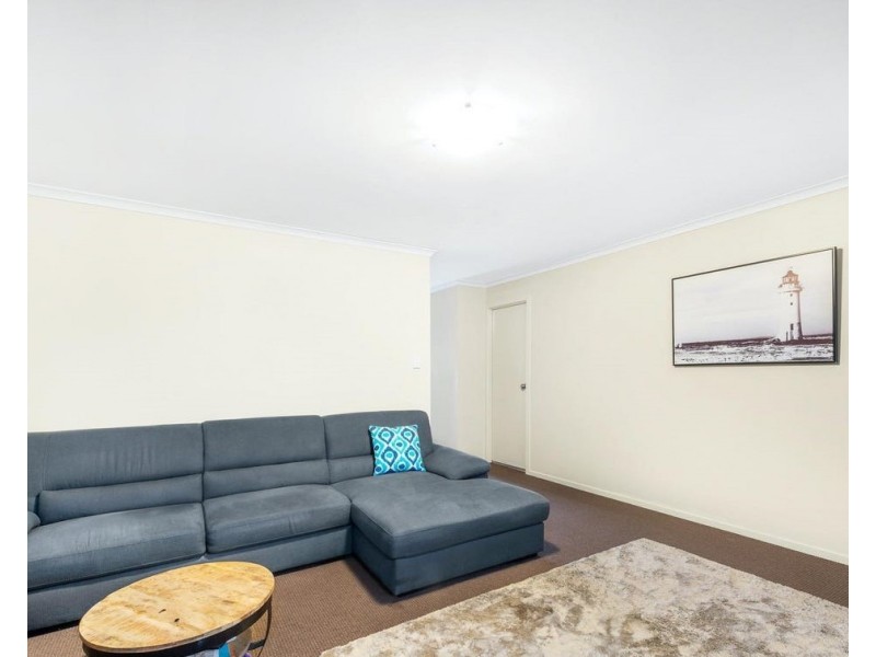 7 Flannelflower Avenue, West Nowra NSW 2541