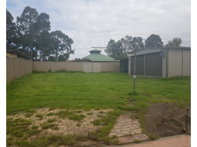 32 Park Road, Nowra NSW 2541