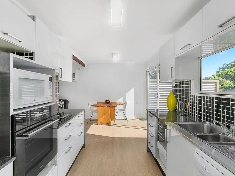 92 Nottingham Street, Berkeley NSW 2506