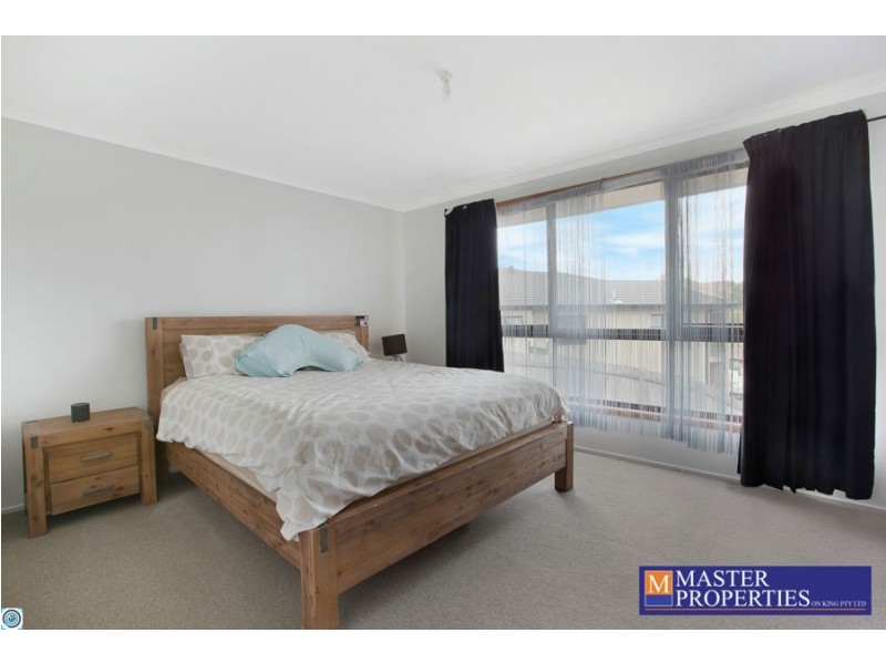 11 Hoad Place, Berkeley NSW 2506