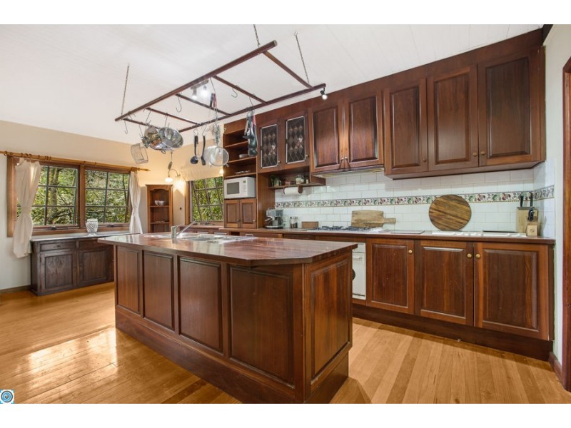 36-38 Avon Parade, Mount Kembla NSW 2526