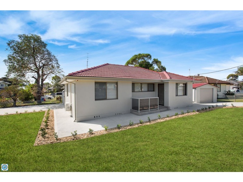 49 Queen Street, Lake Illawarra NSW 2528