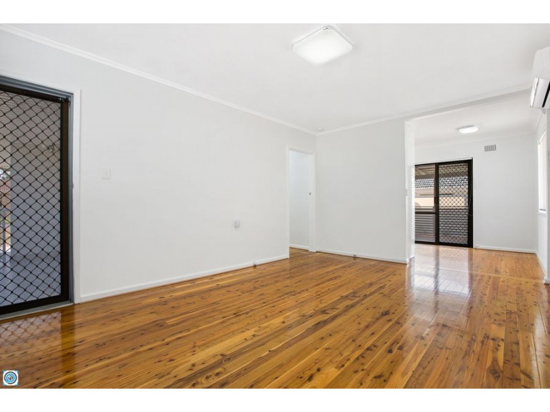 49 Queen Street, Lake Illawarra NSW 2528