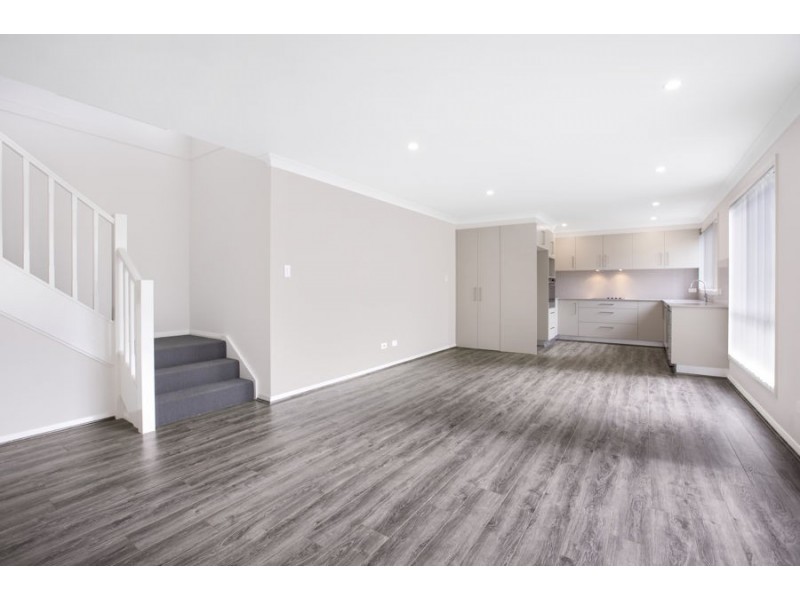 21 Primbee Crescent, Primbee NSW 2502