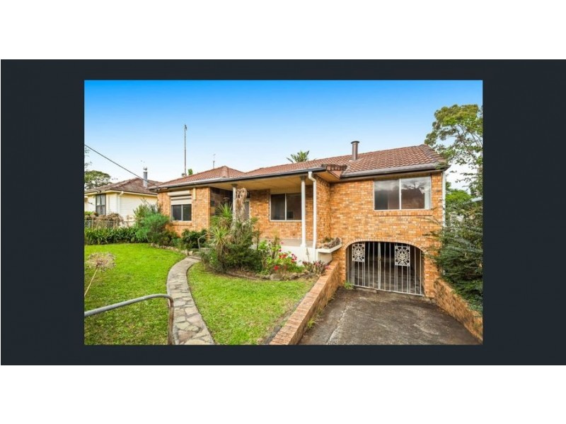 14 LONDON STREET, Berkeley NSW 2506