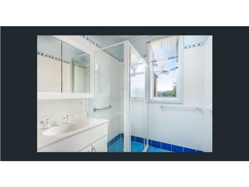 14 LONDON STREET, Berkeley NSW 2506