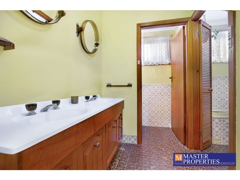 60 Vermont Rd, Warrawong NSW 2502