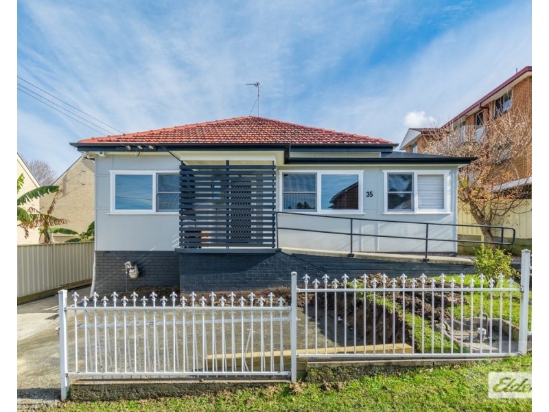 35 Osborne Street, Wollongong NSW 2500