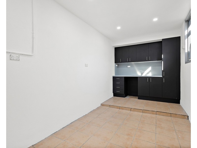 1/284 Windang Road, Windang NSW 2528