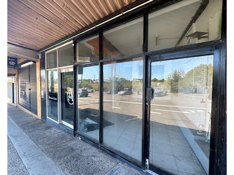 5a/130 Gladstone Avenue, Coniston NSW 2500