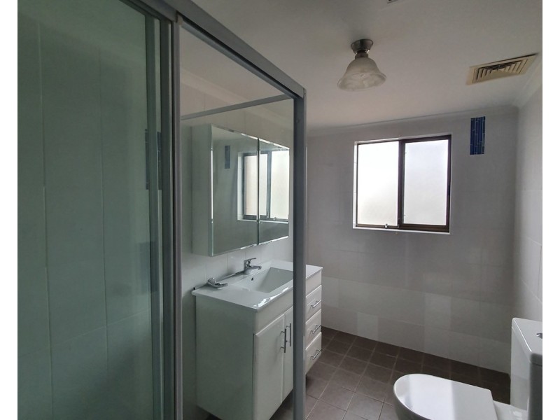 1/12 Denison Street, Wollongong NSW 2500