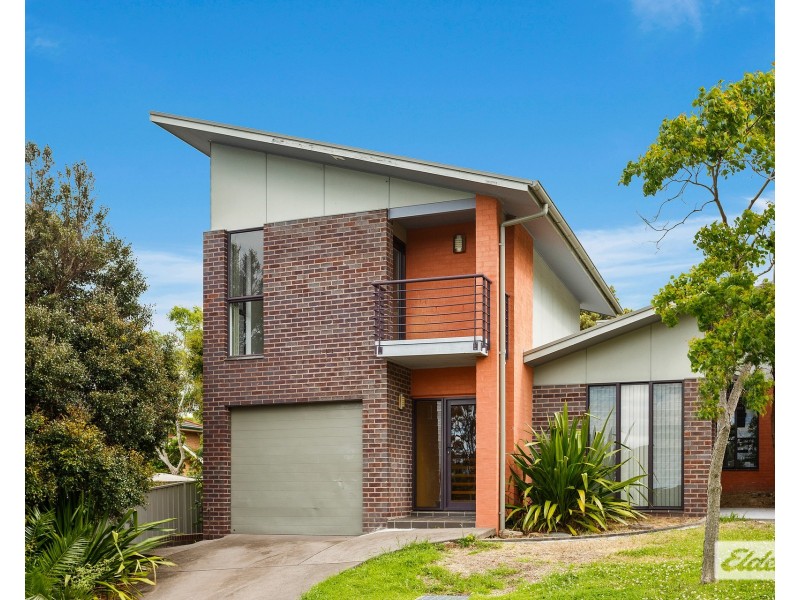 3B Aberdare Place, Farmborough Heights NSW 2526