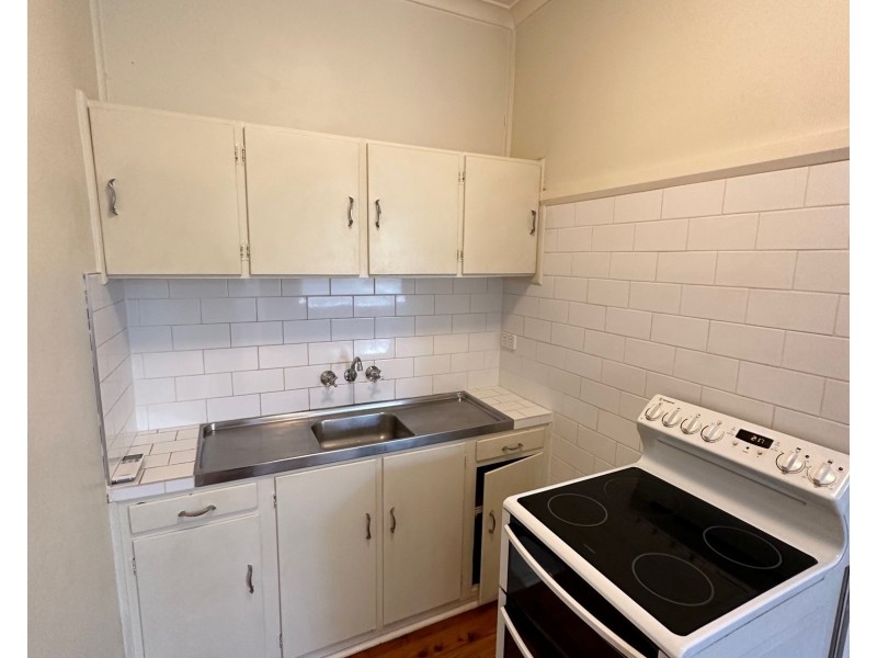 5/17 Heaslip Street, Coniston NSW 2500