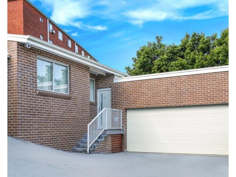 2/3A Highway Avenue, West Wollongong NSW 2500