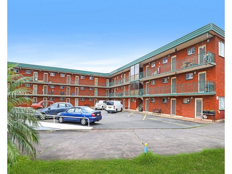 12/1-5 Mount Keira Road, West Wollongong NSW 2500