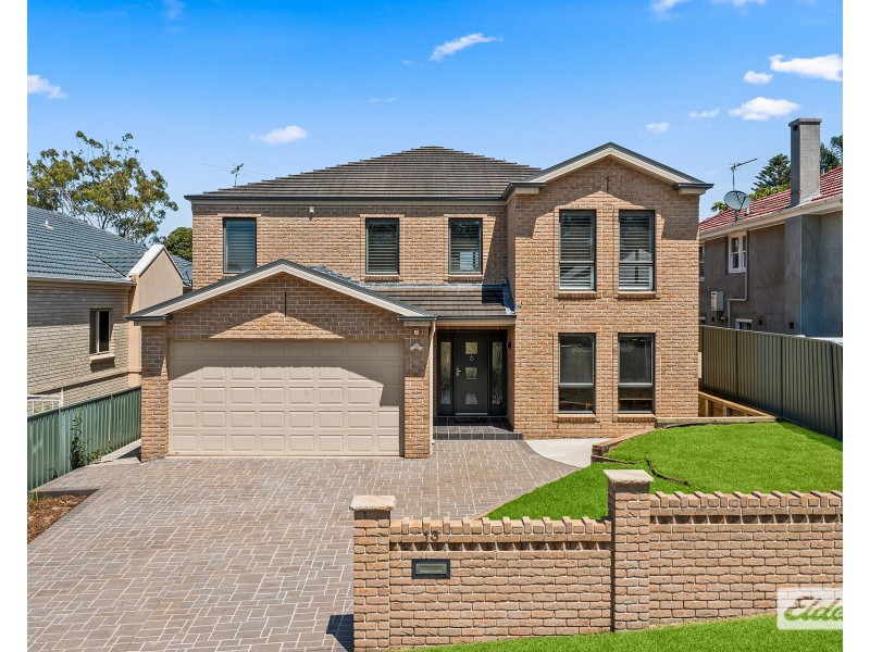 13 Hamilton Street, Fairy Meadow NSW 2519