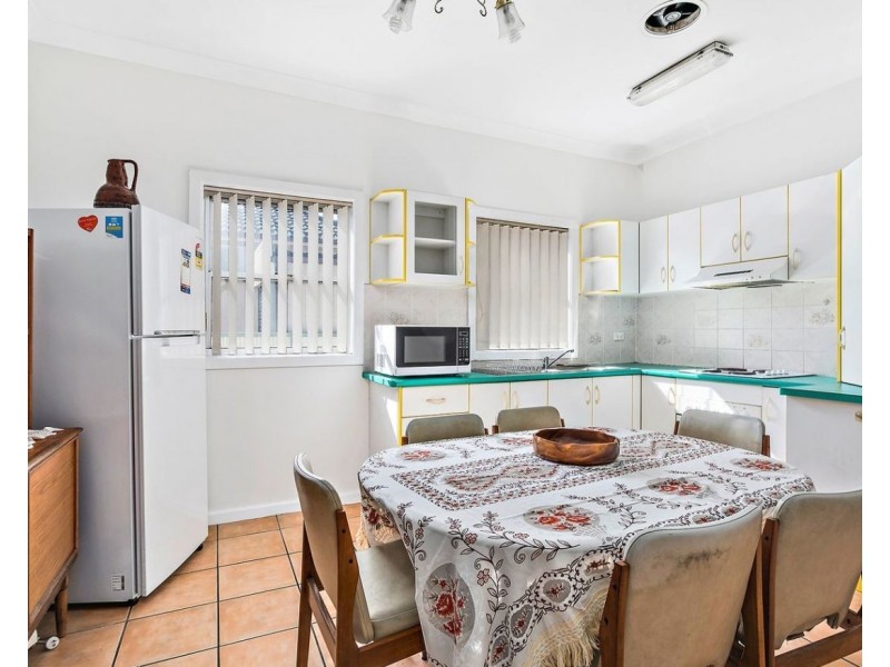 21 King Street, Warrawong NSW 2502