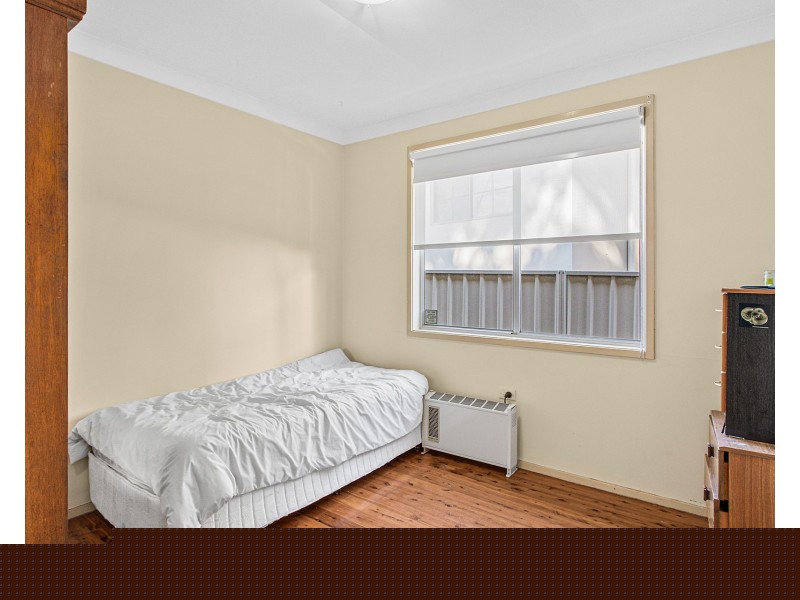 2 Hunter Street, Barrack Heights NSW 2528