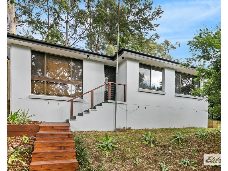 5 Aminya Place, Farmborough Heights NSW 2526