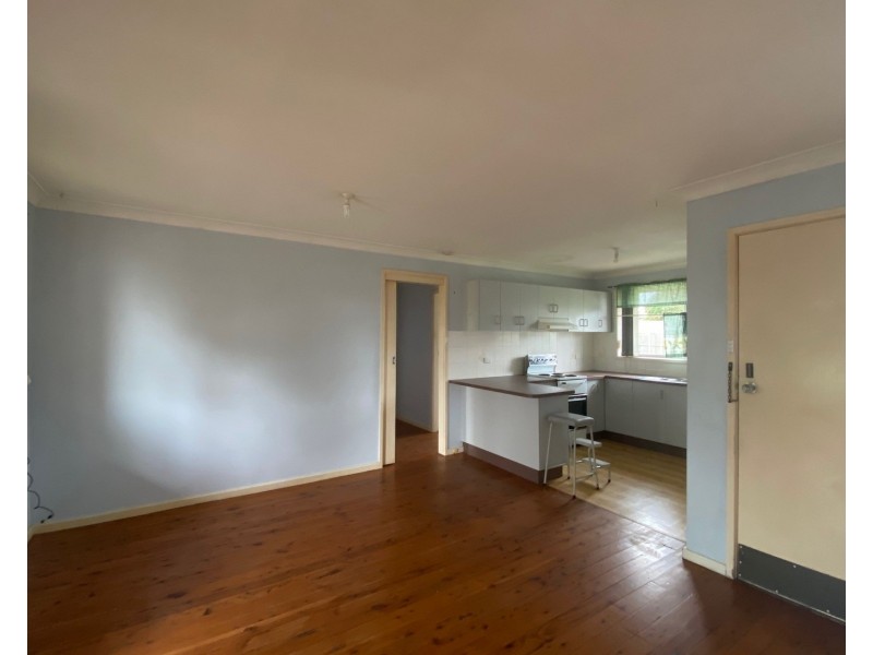 6/28 Hoskins Avenue, Warrawong NSW 2502