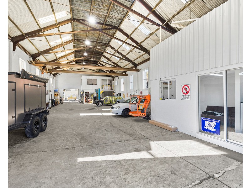 353 Princes Highway, Woonona NSW 2517