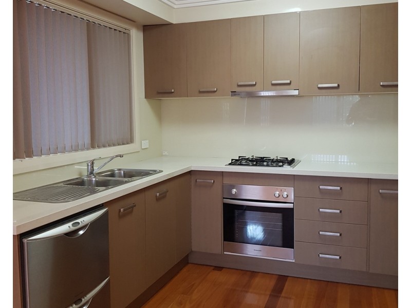 1/39 Heaslip Street, Coniston NSW 2500