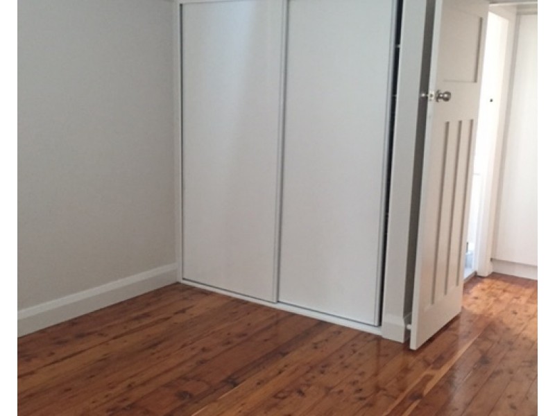 2/6 Mangerton Road, Wollongong NSW 2500