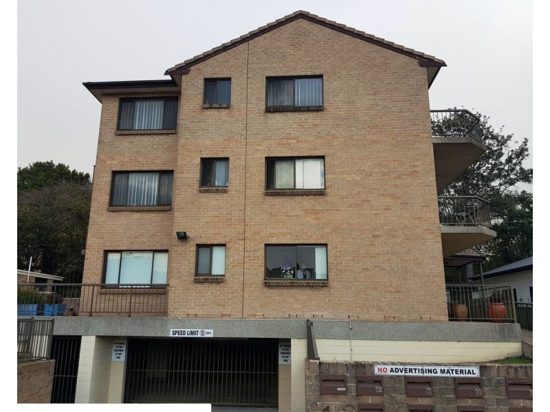 9/12 Denison Street, Wollongong NSW 2500