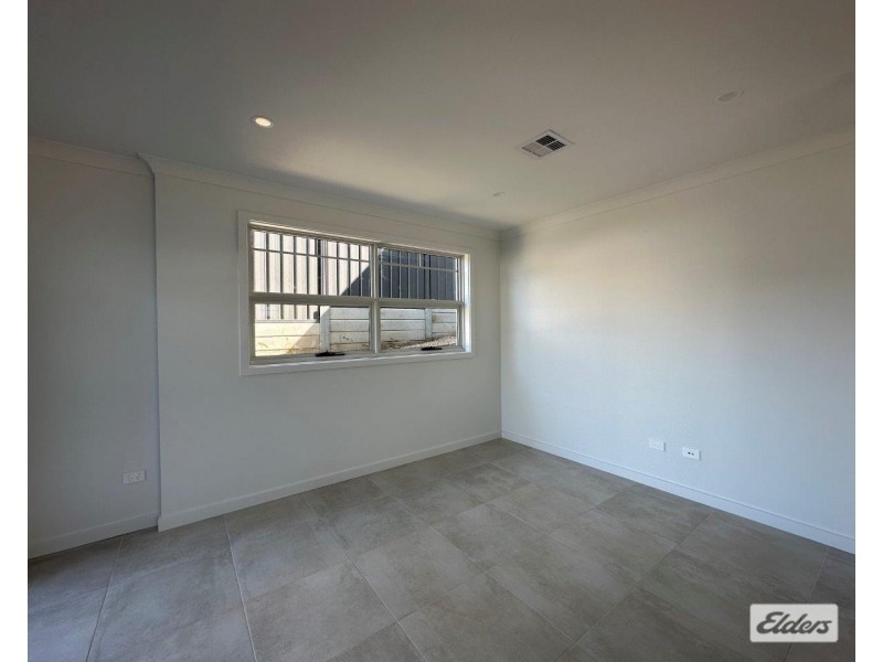 43 Stewards Drive, Kembla Grange NSW 2526