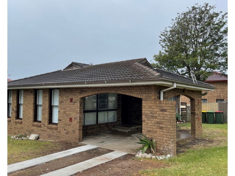 7 Captain Cook Drive, Barrack Heights NSW 2528