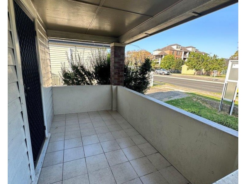 16 Princes Highway, Figtree NSW 2525